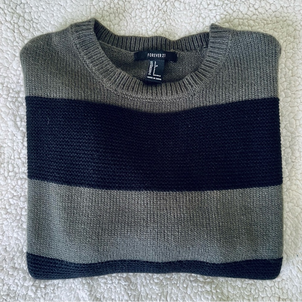 Forever 21 Sweater
